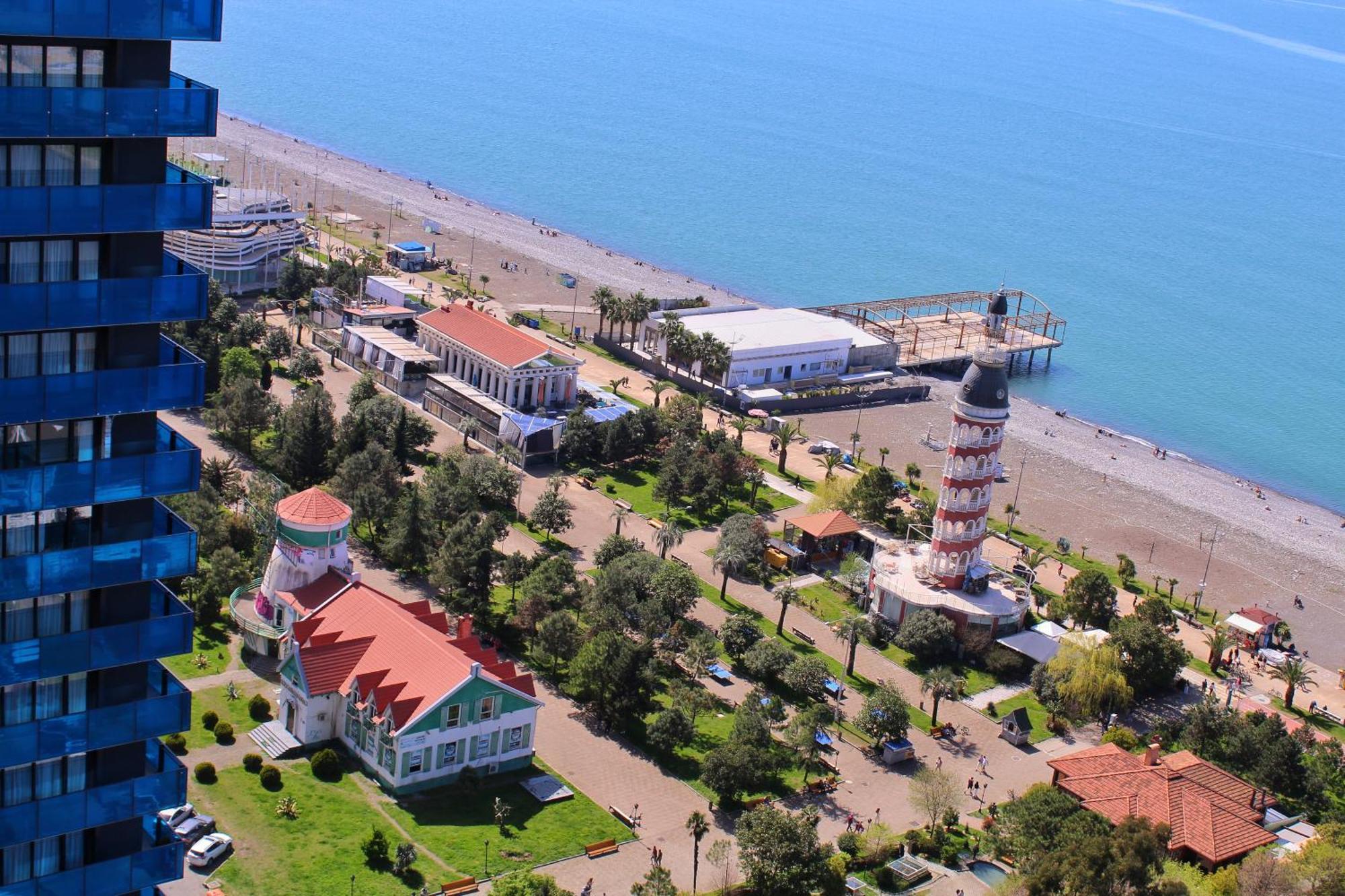 Best Location Apartments In Batumi Bagian luar foto
