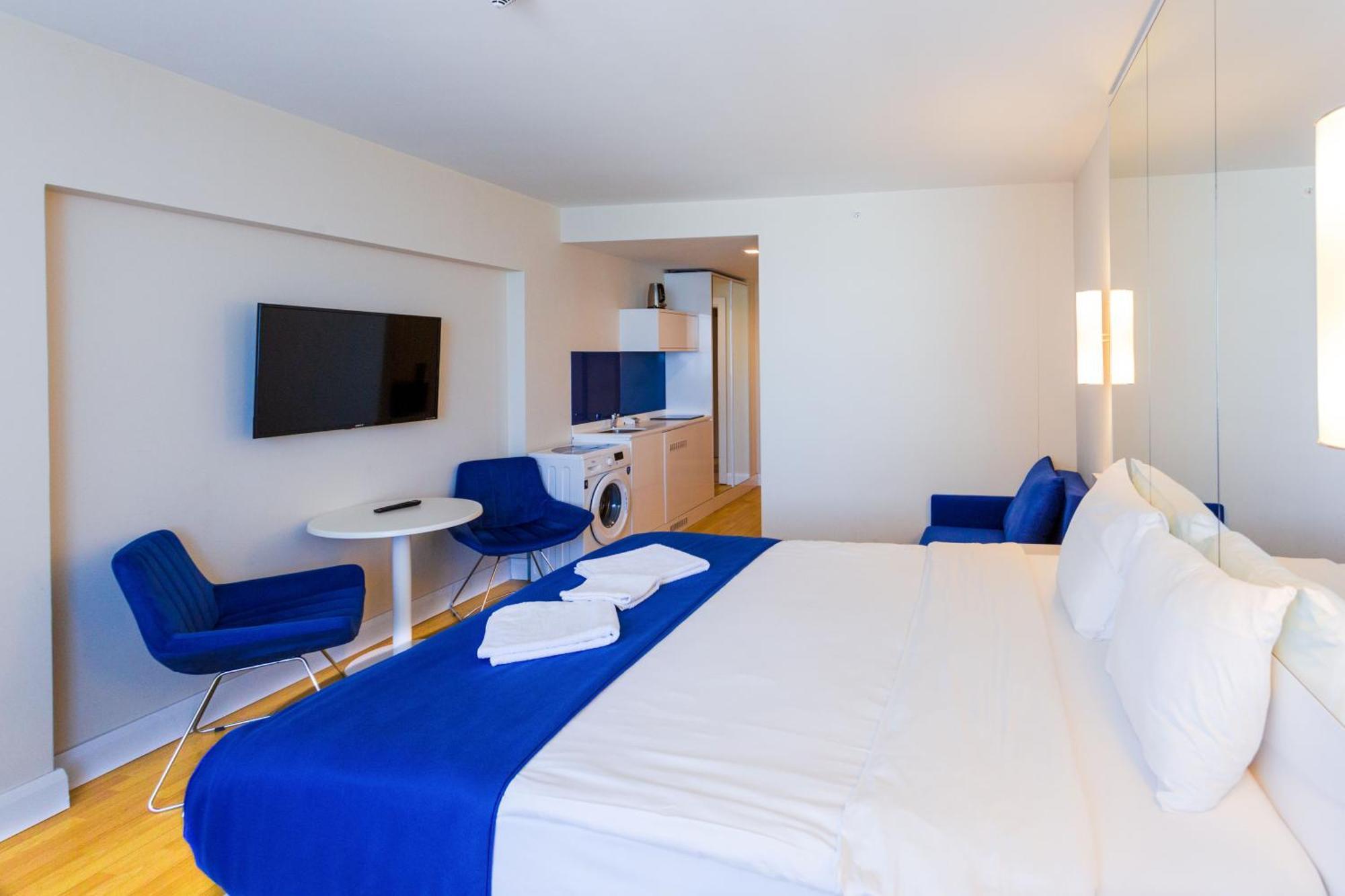 Best Location Apartments In Batumi Bagian luar foto