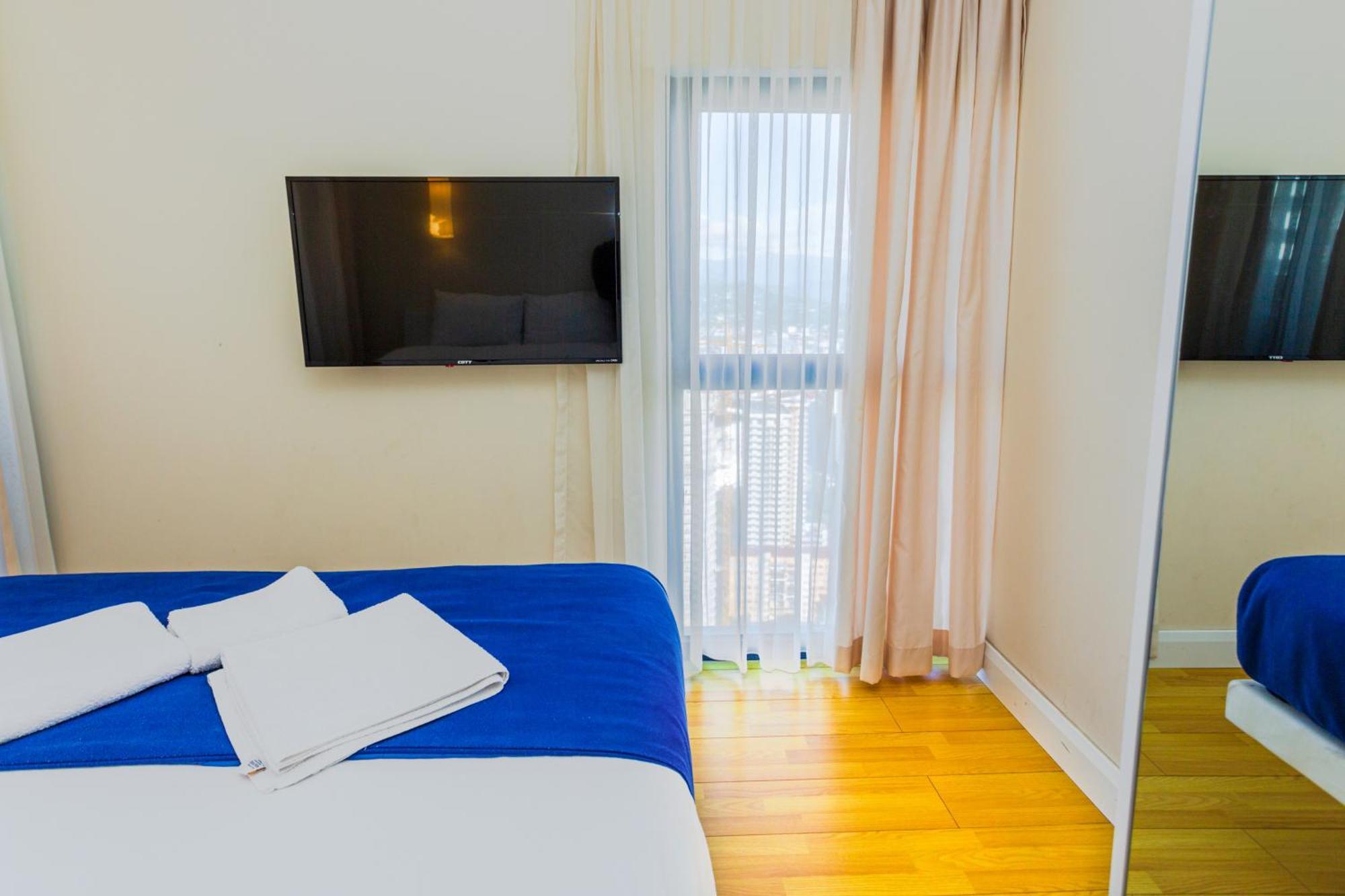 Best Location Apartments In Batumi Bagian luar foto
