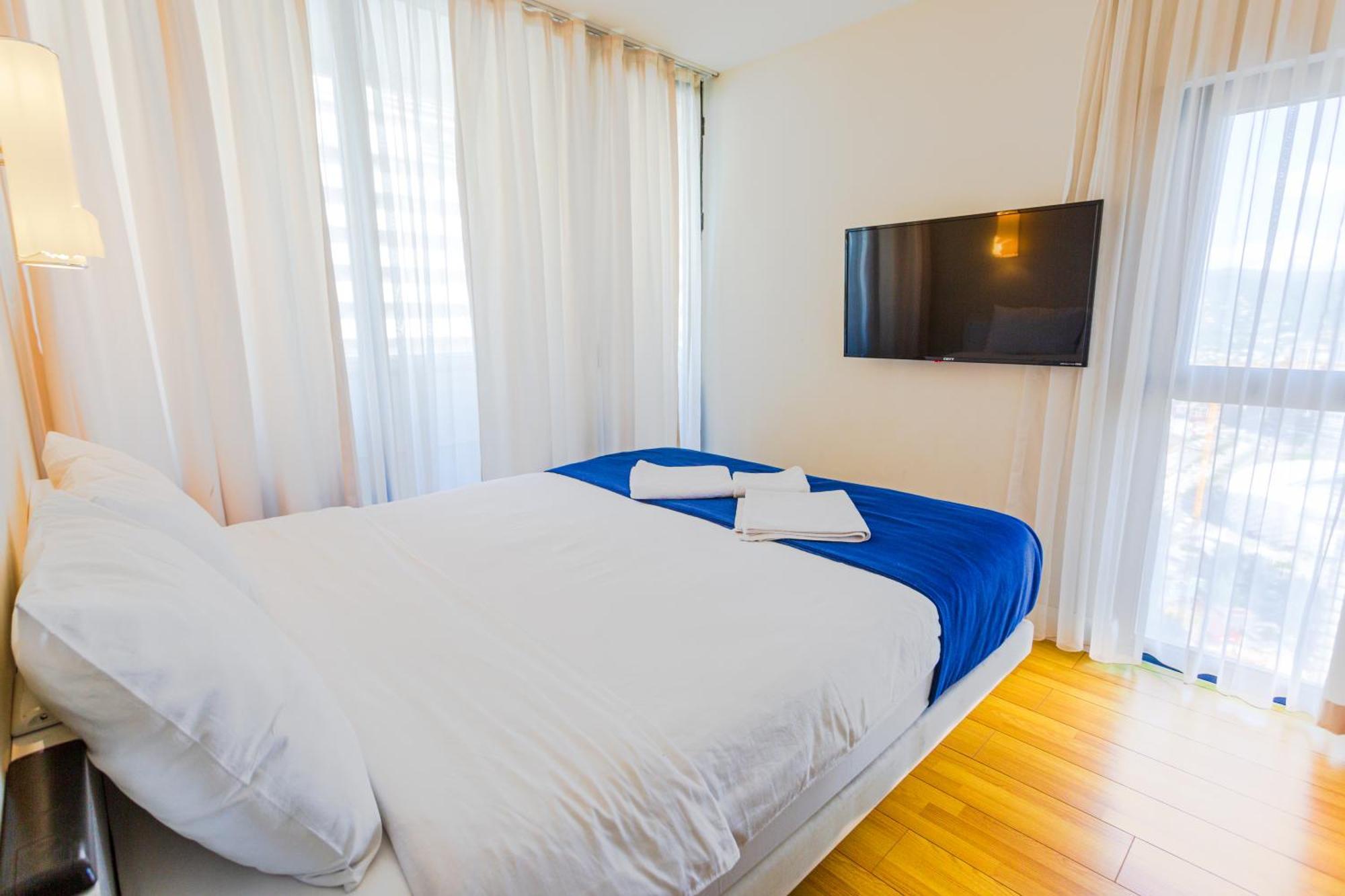 Best Location Apartments In Batumi Bagian luar foto