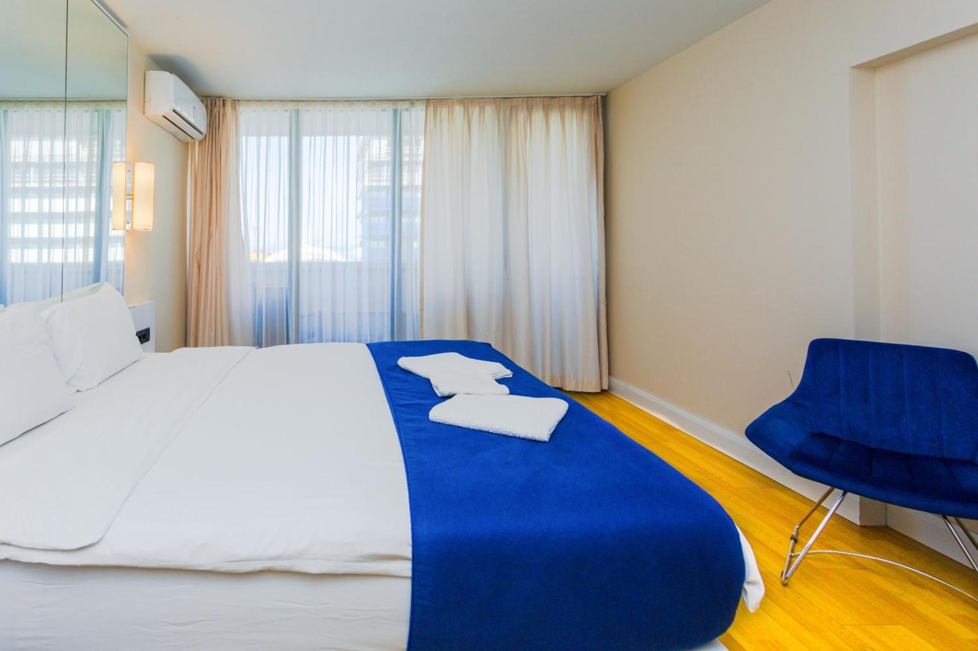 Best Location Apartments In Batumi Bagian luar foto